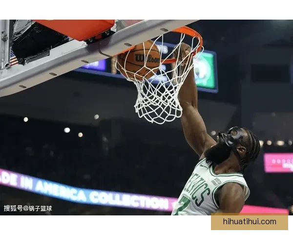 弗拉格谈新秀赛季精神压力 去年仅输四场比赛感受分享